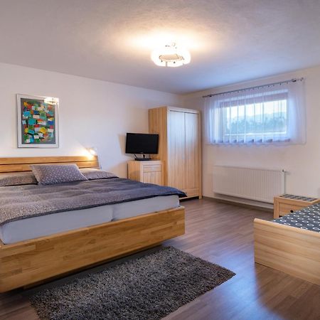 Pension Lunatyk Liptovský Mikuláš Extérieur photo