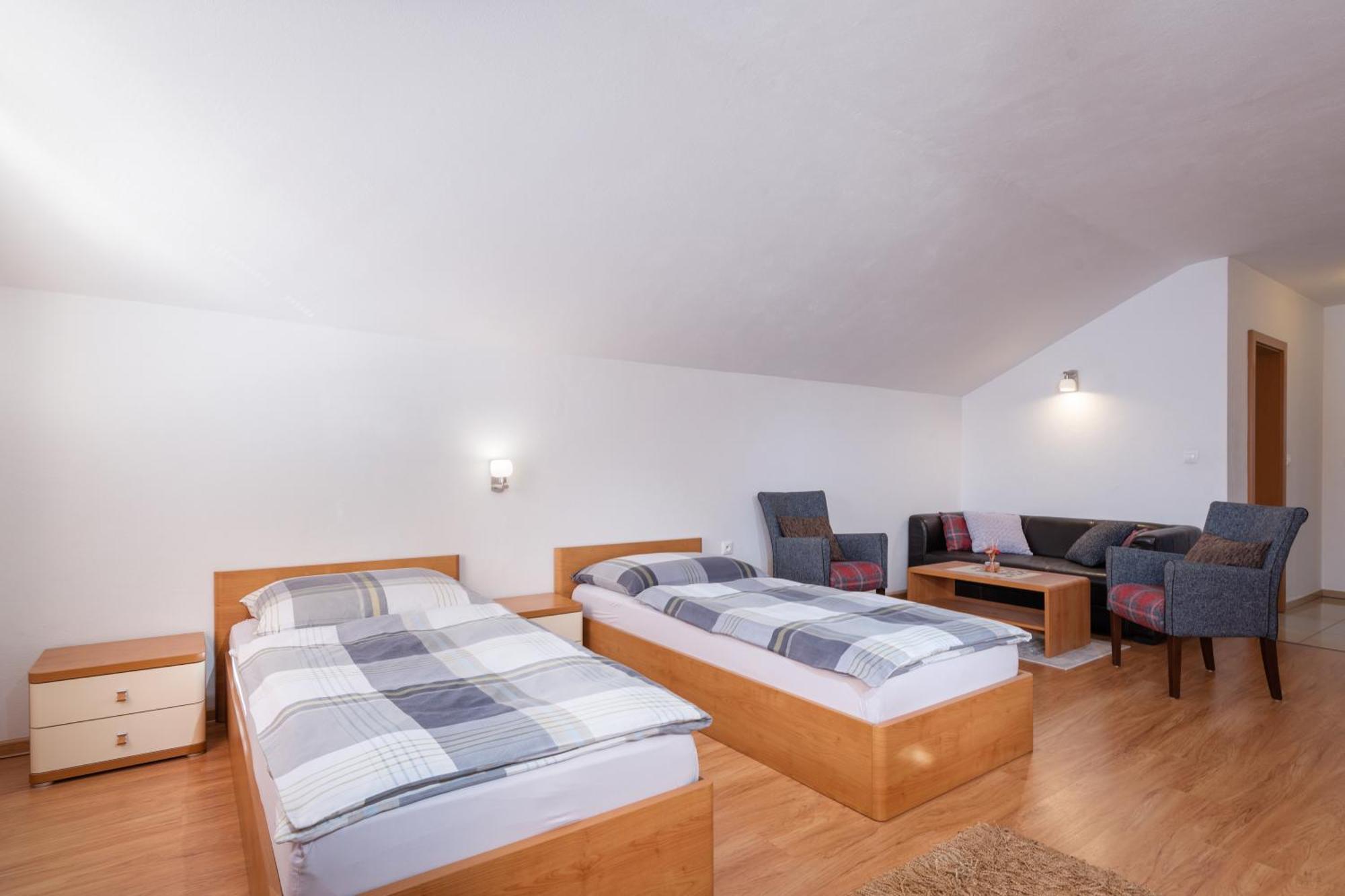 Pension Lunatyk Liptovský Mikuláš Extérieur photo