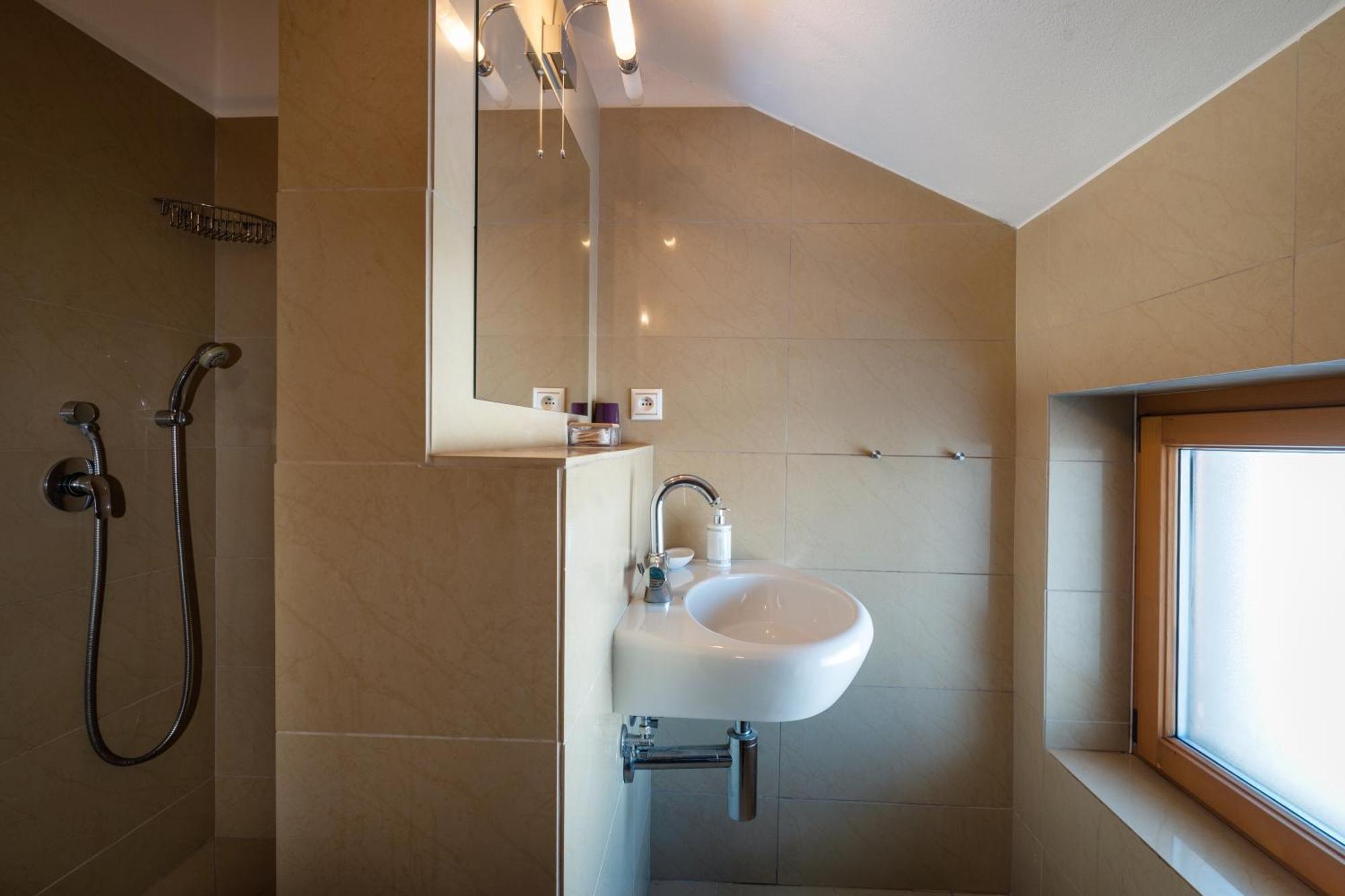 Pension Lunatyk Liptovský Mikuláš Extérieur photo